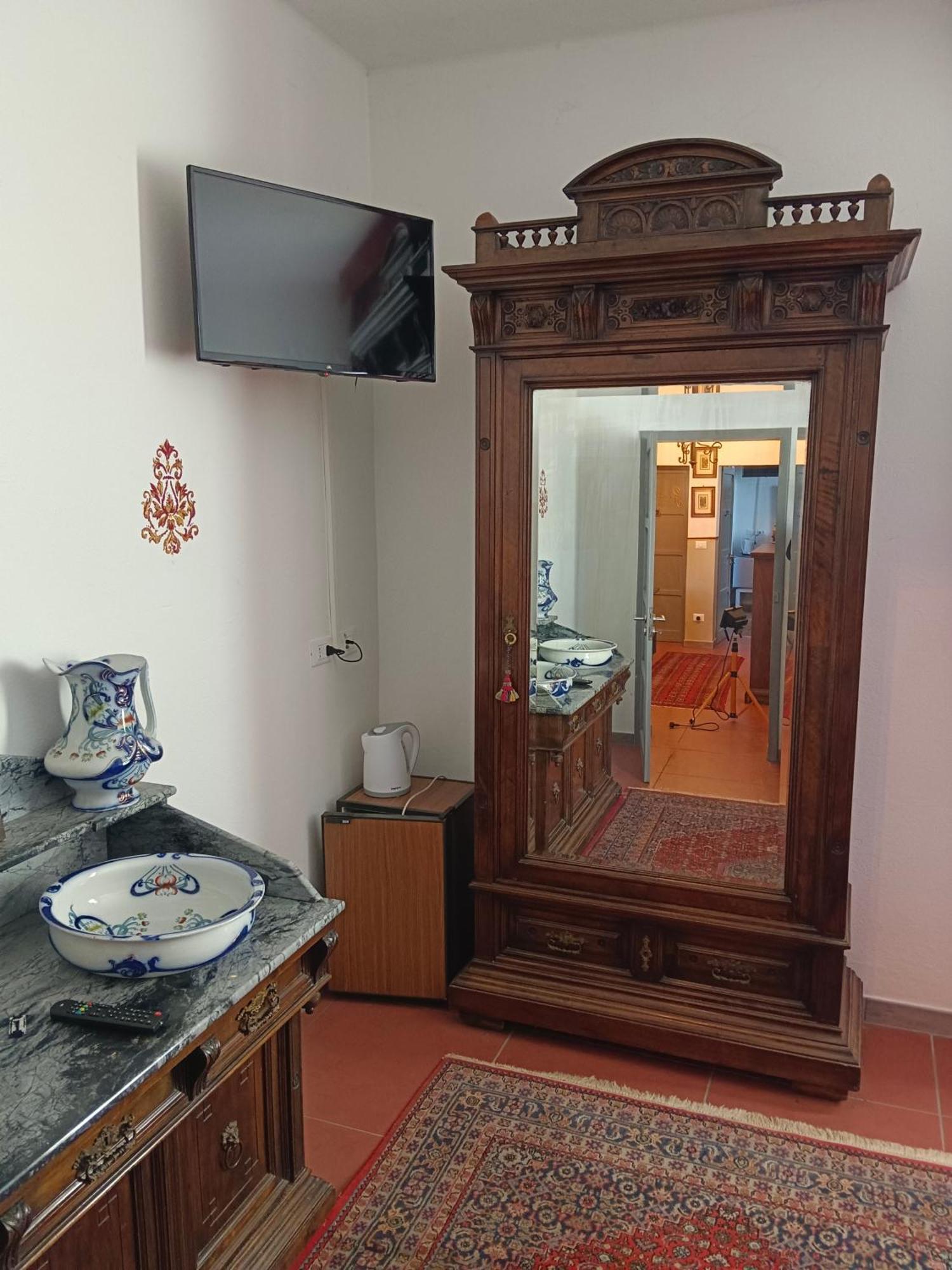 La Maison Rouge Crespellano Kültér fotó